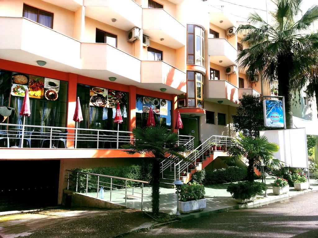 Hotel Palma Durrës Esterno foto