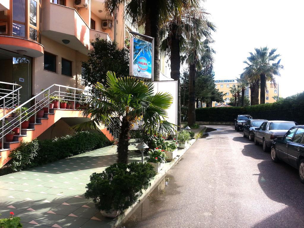 Hotel Palma Durrës Esterno foto